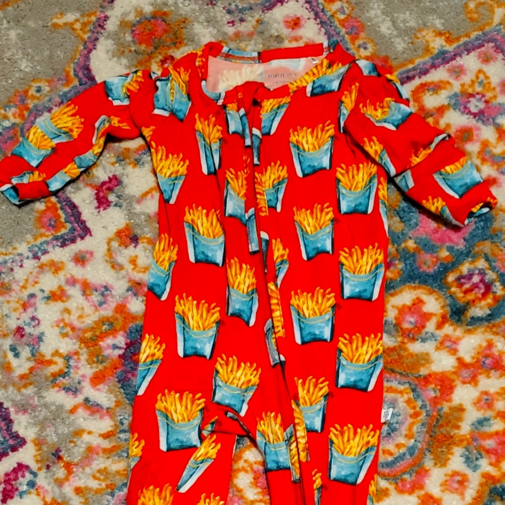French fries get your posh peanut French fries onesie 6-9 month